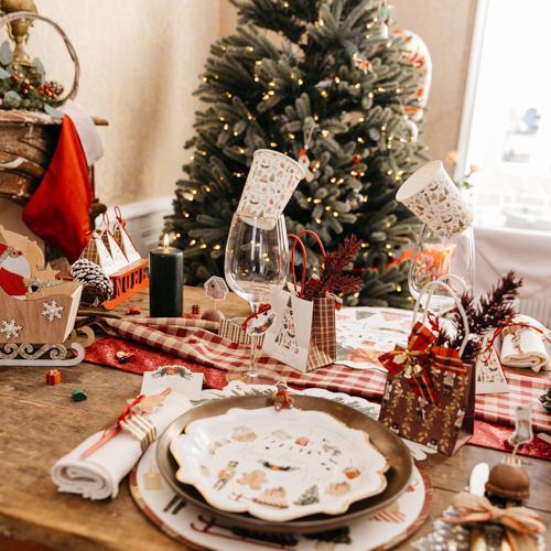 Assiettes x 8 - Merveilleux Noël Gourmand - Rouge, vert et or - 22,5 cm -  Assiettes - Décorer la table - Fêtes et anniversaires