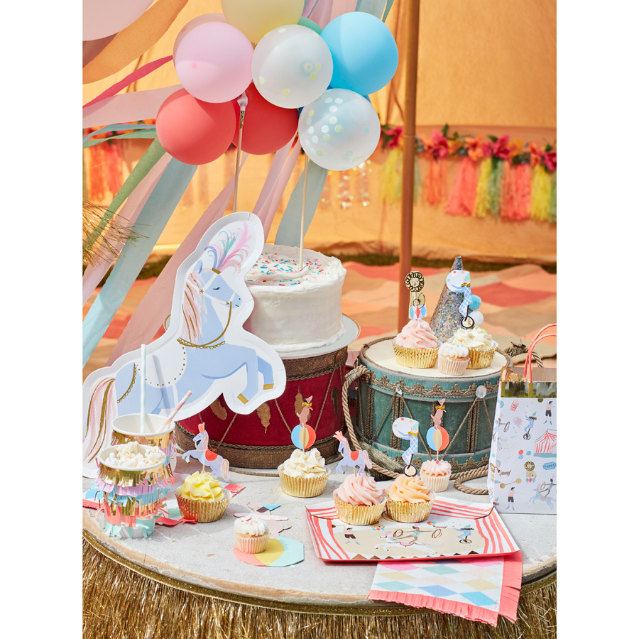 Thème cirque : soirée anniversaire circus - vaisselle et décoration Déco de  Fêtes
