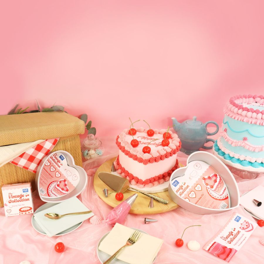 Vintage Cake - Moule à Gâteau en forme de Coeur pour l'anniversaire de  votre enfant - Annikids