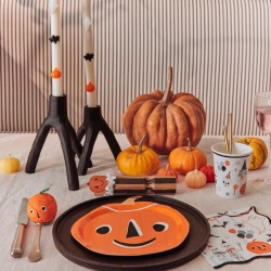 8 Assiettes Halloween 3 Designs. n4